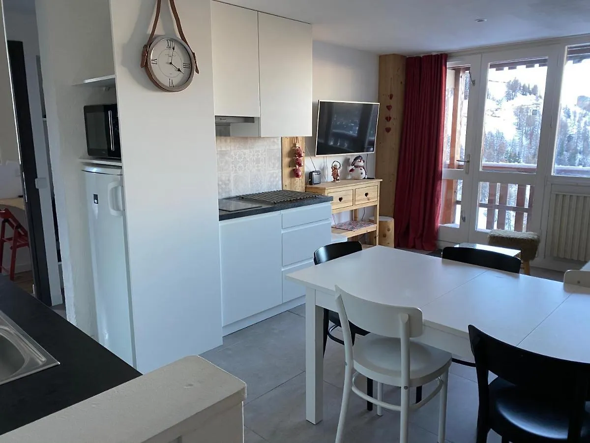 Plagne Centre - Immeuble Le Mustag - Wifi Apartment La Plagne